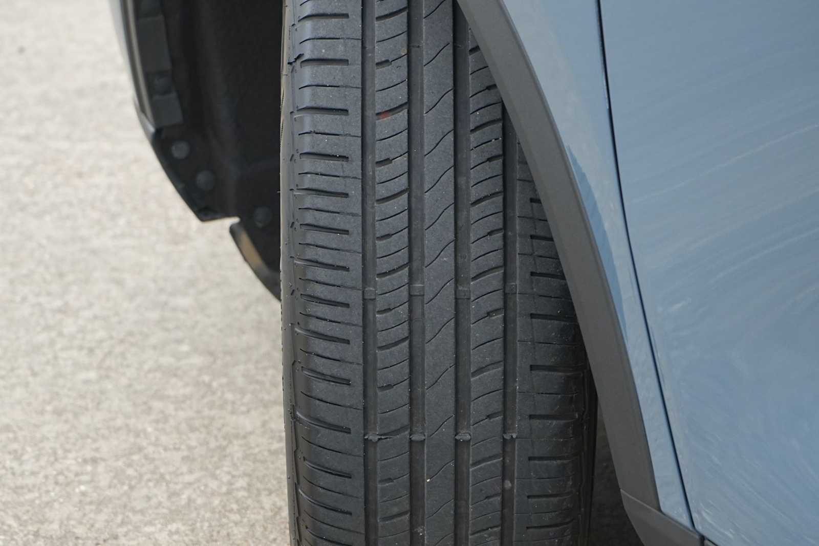 Thumbnail: 2023 Ford Escape - 29