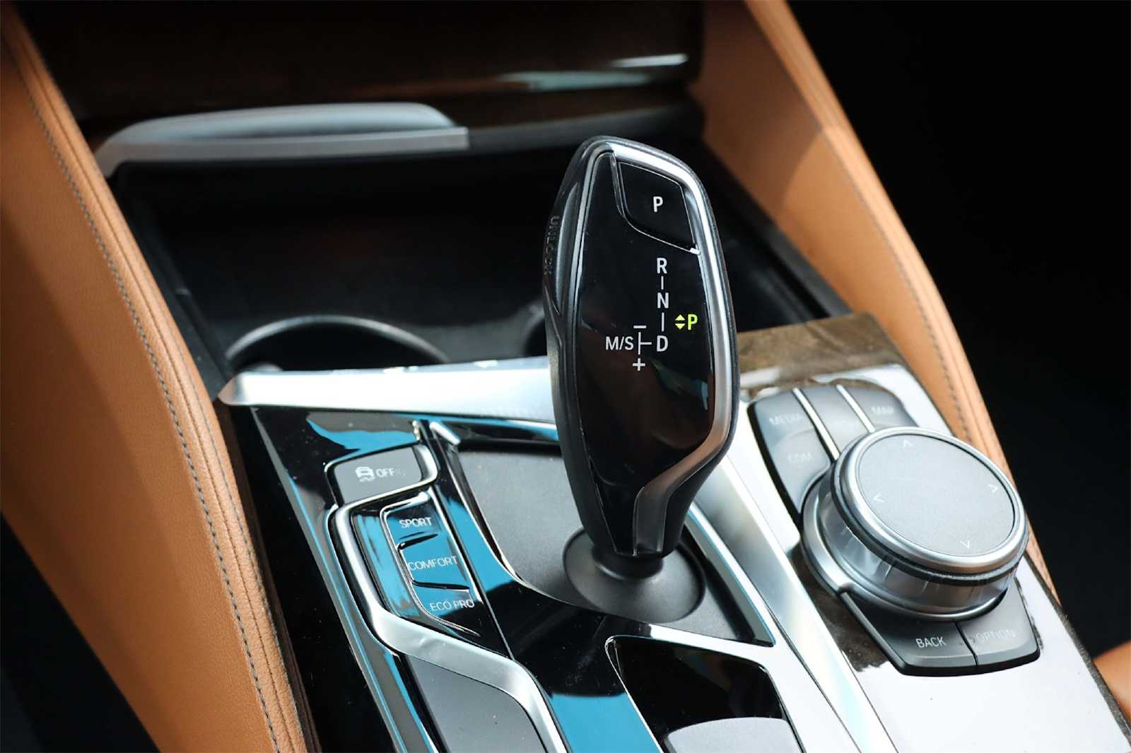 Thumbnail: 2019 BMW 5 Series - 18