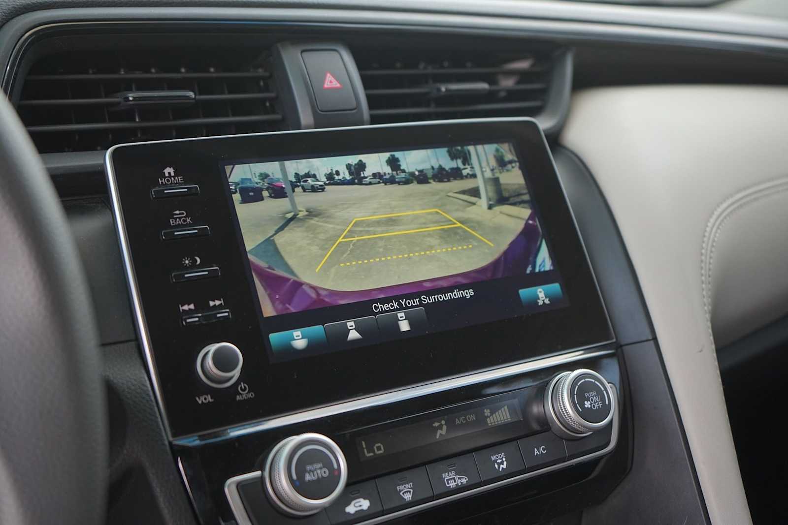 Thumbnail: 2021 Honda Insight - 23
