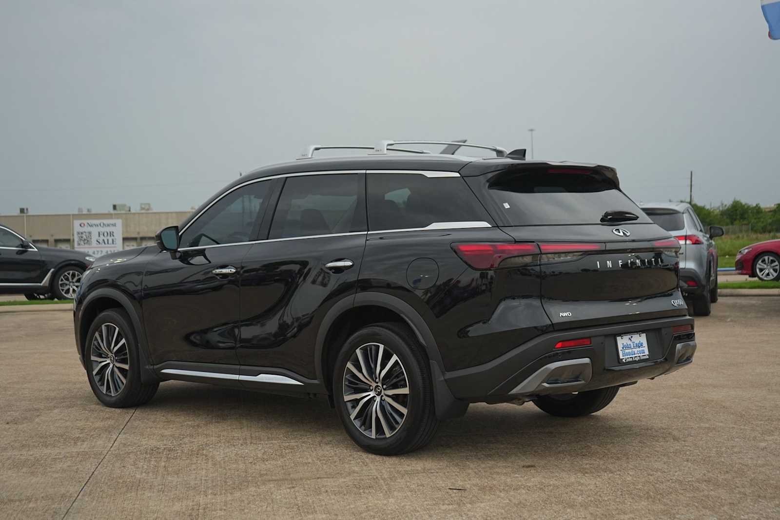 Thumbnail: 2025 INFINITI QX60 - 4