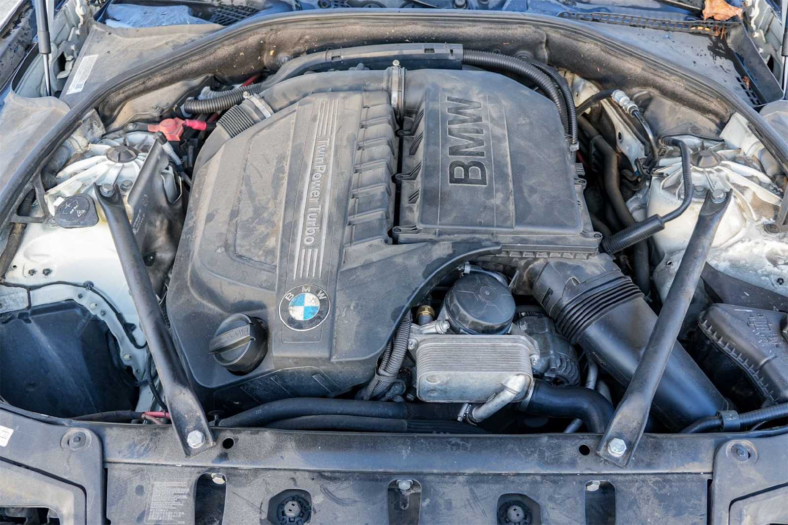 Thumbnail: 2013 BMW 5 Series - 10