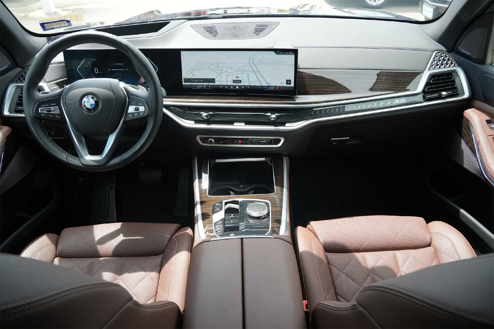 Thumbnail: 2025 BMW X5 - 10