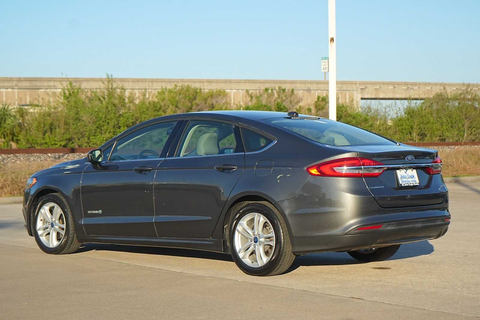 Thumbnail: 2018 Ford Fusion - 4