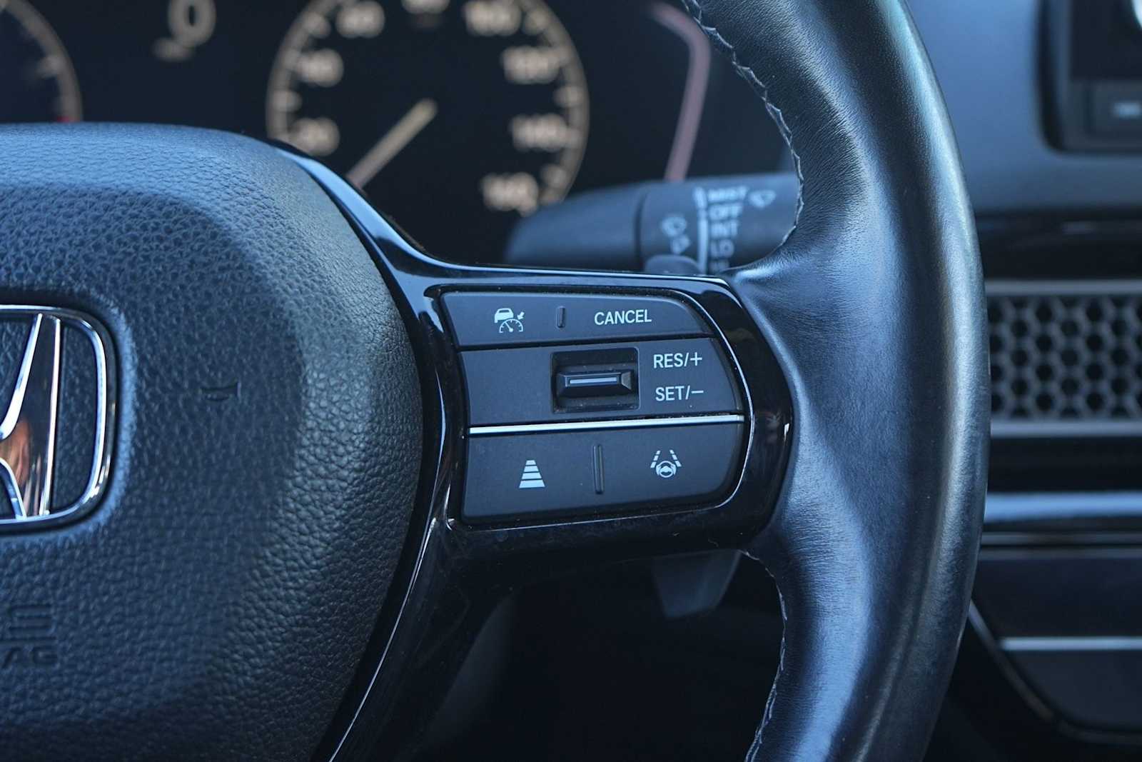 Thumbnail: 2023 Honda Civic - 18