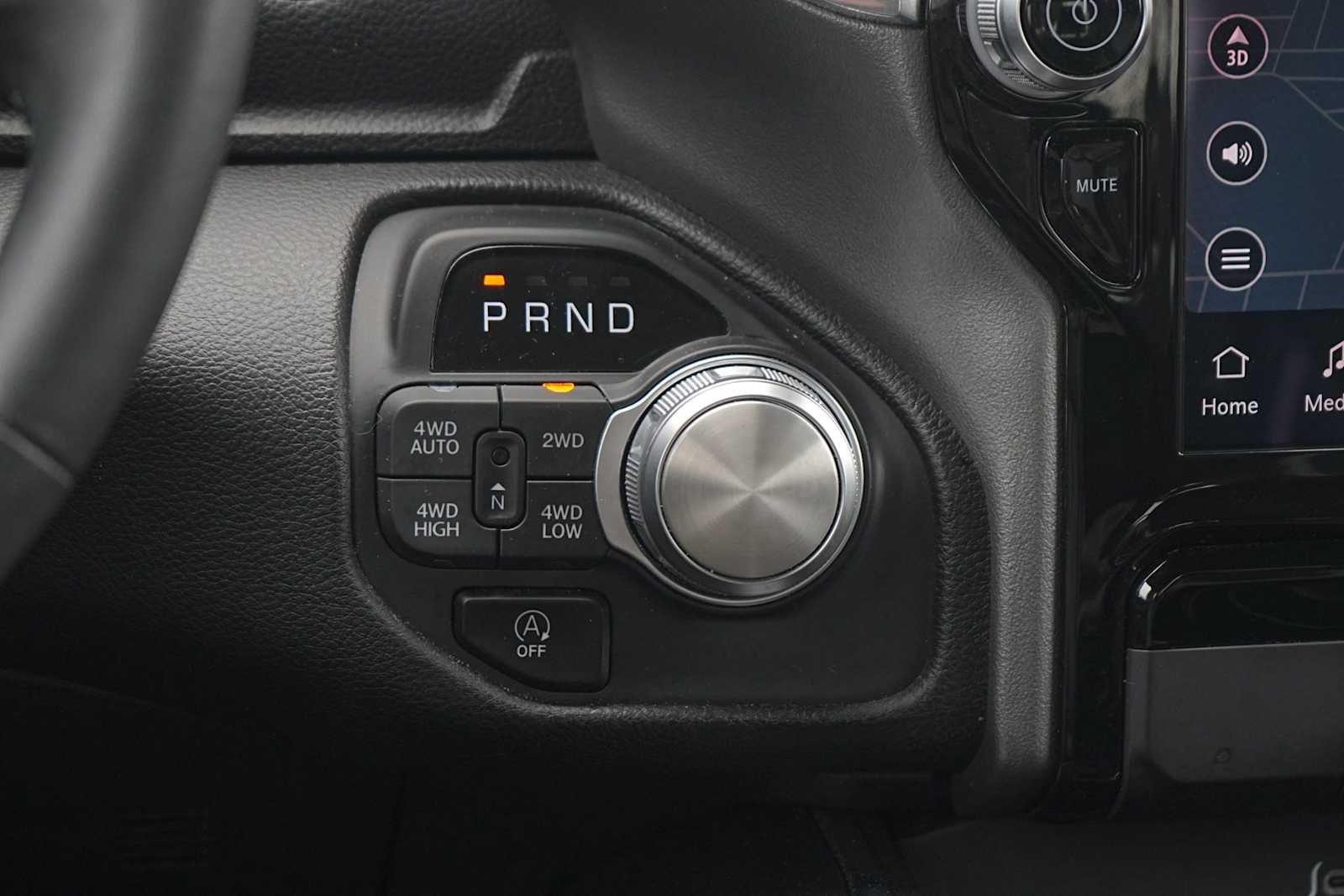 Thumbnail: 2025 RAM 1500 - 20