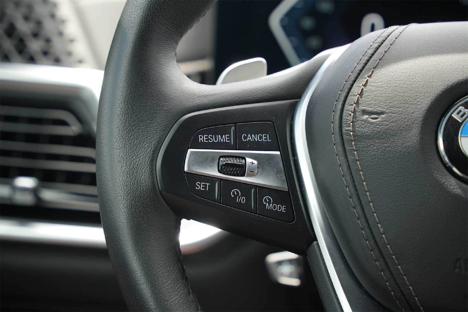 Thumbnail: 2025 BMW X5 - 25