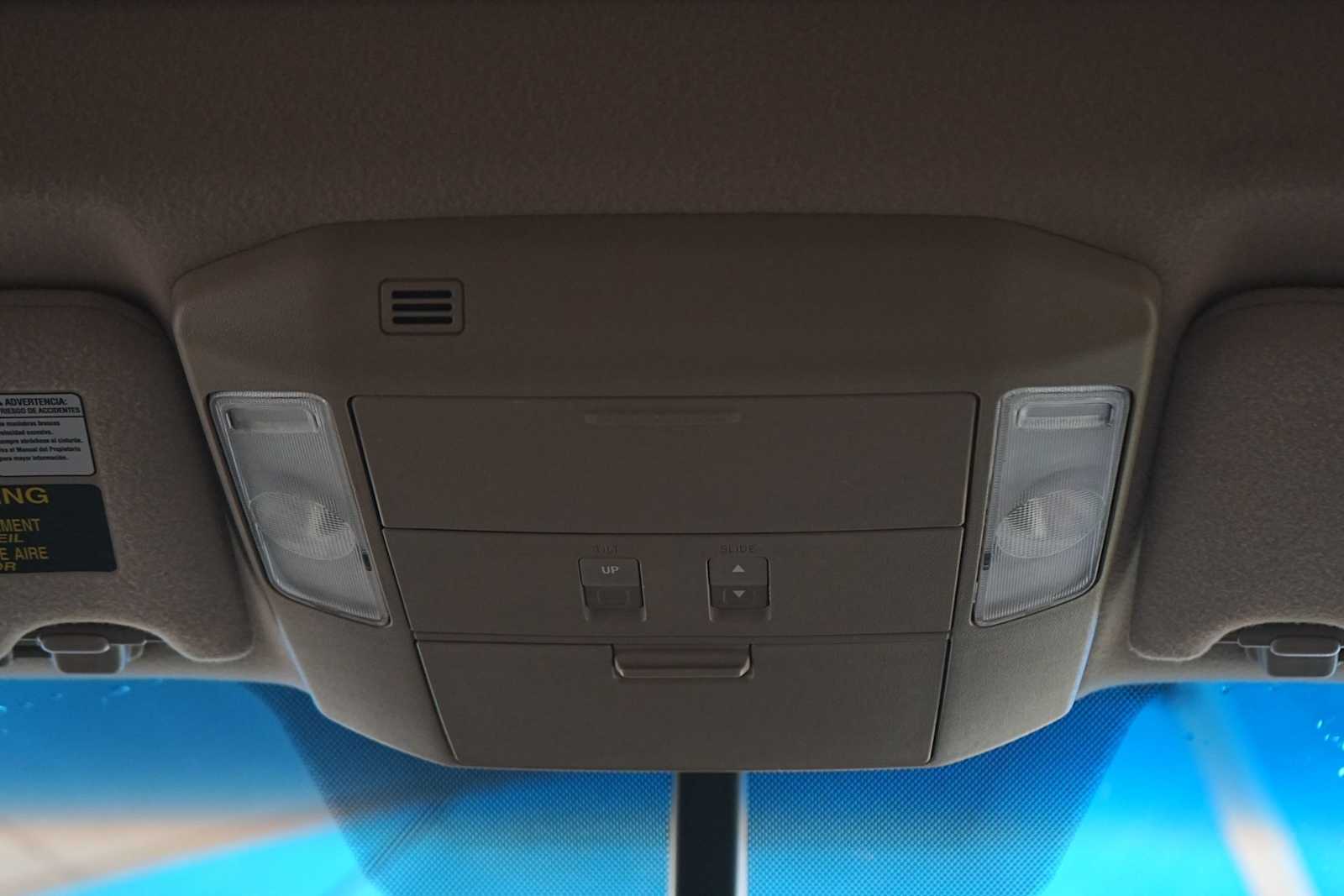 Thumbnail: 2013 Toyota Sequoia - 23
