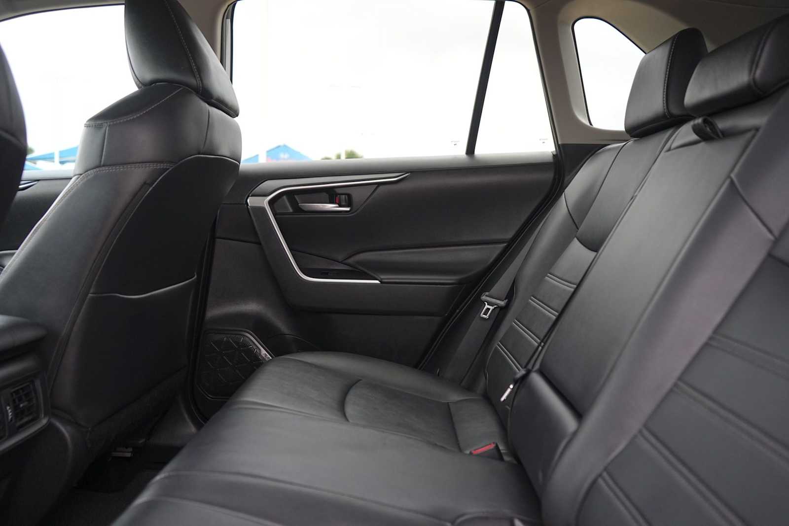 Thumbnail: 2024 Toyota RAV4 - 14