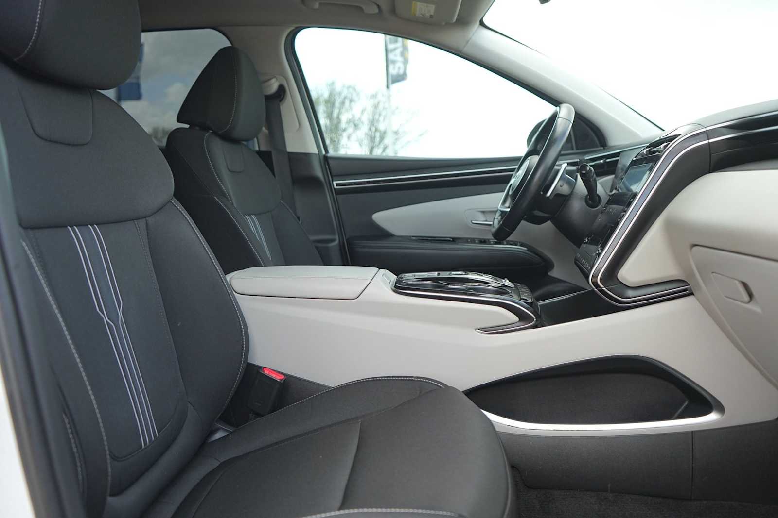 Thumbnail: 2022 Hyundai Tucson - 15