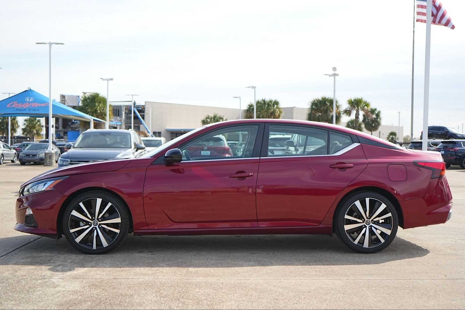 Thumbnail: 2021 Nissan Altima - 3