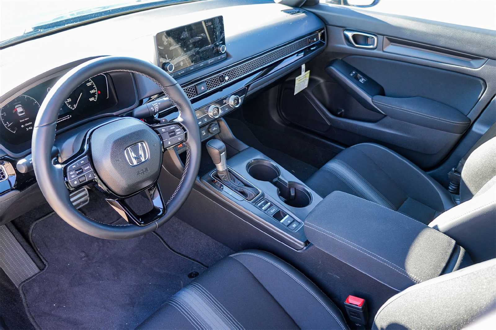 2025 Honda Civic Sport photo 2