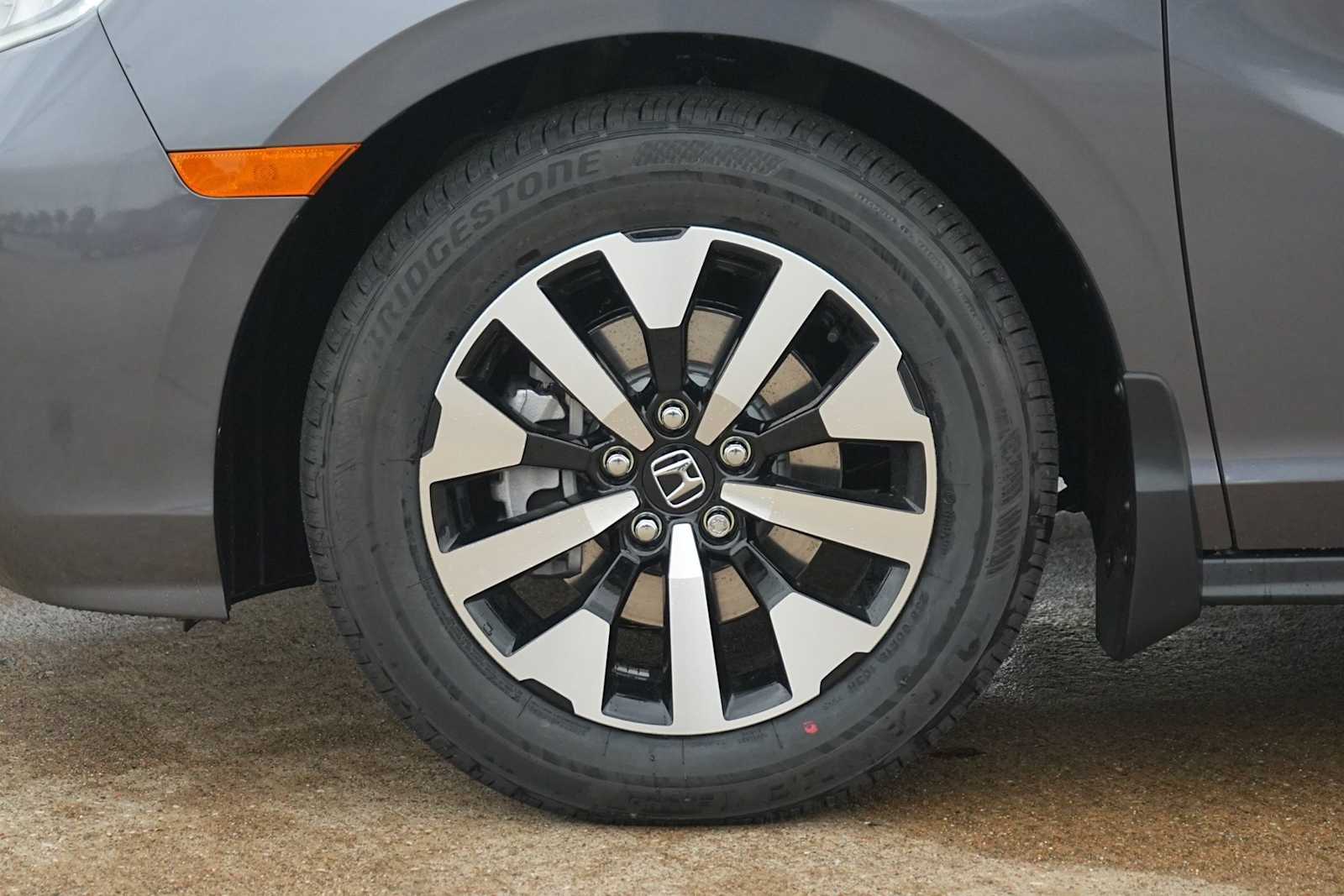 Thumbnail: 2026 Honda Odyssey - 7