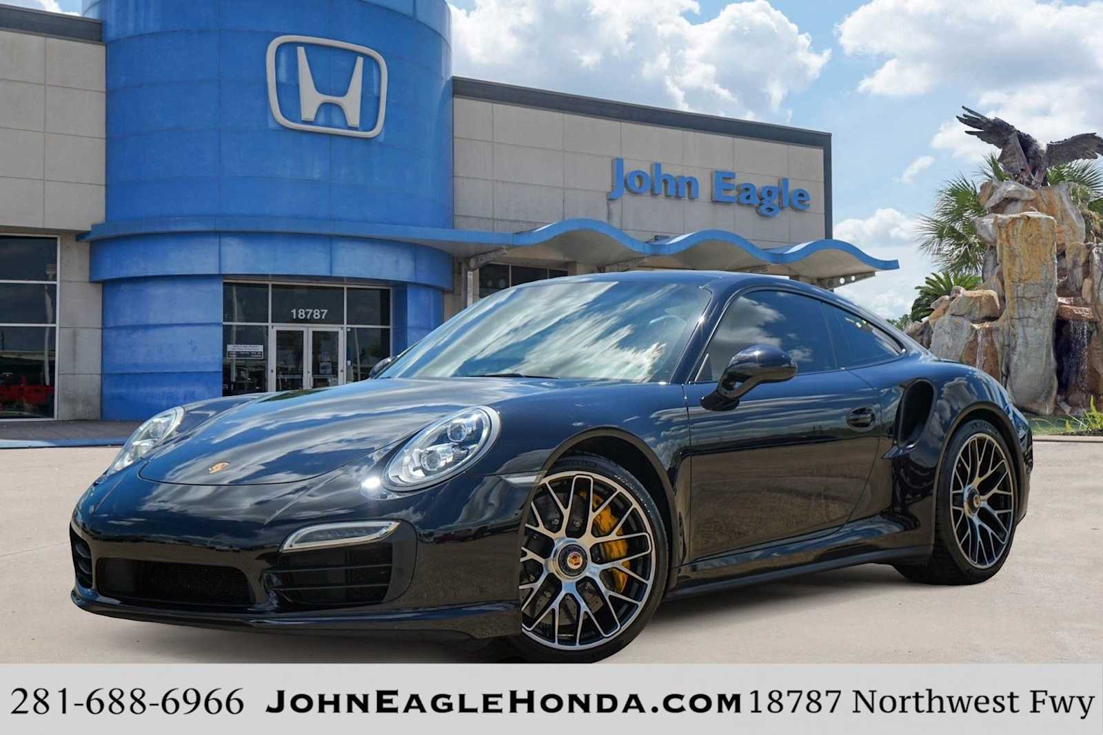 2015 Porsche 911 Turbo S Coupe's photo