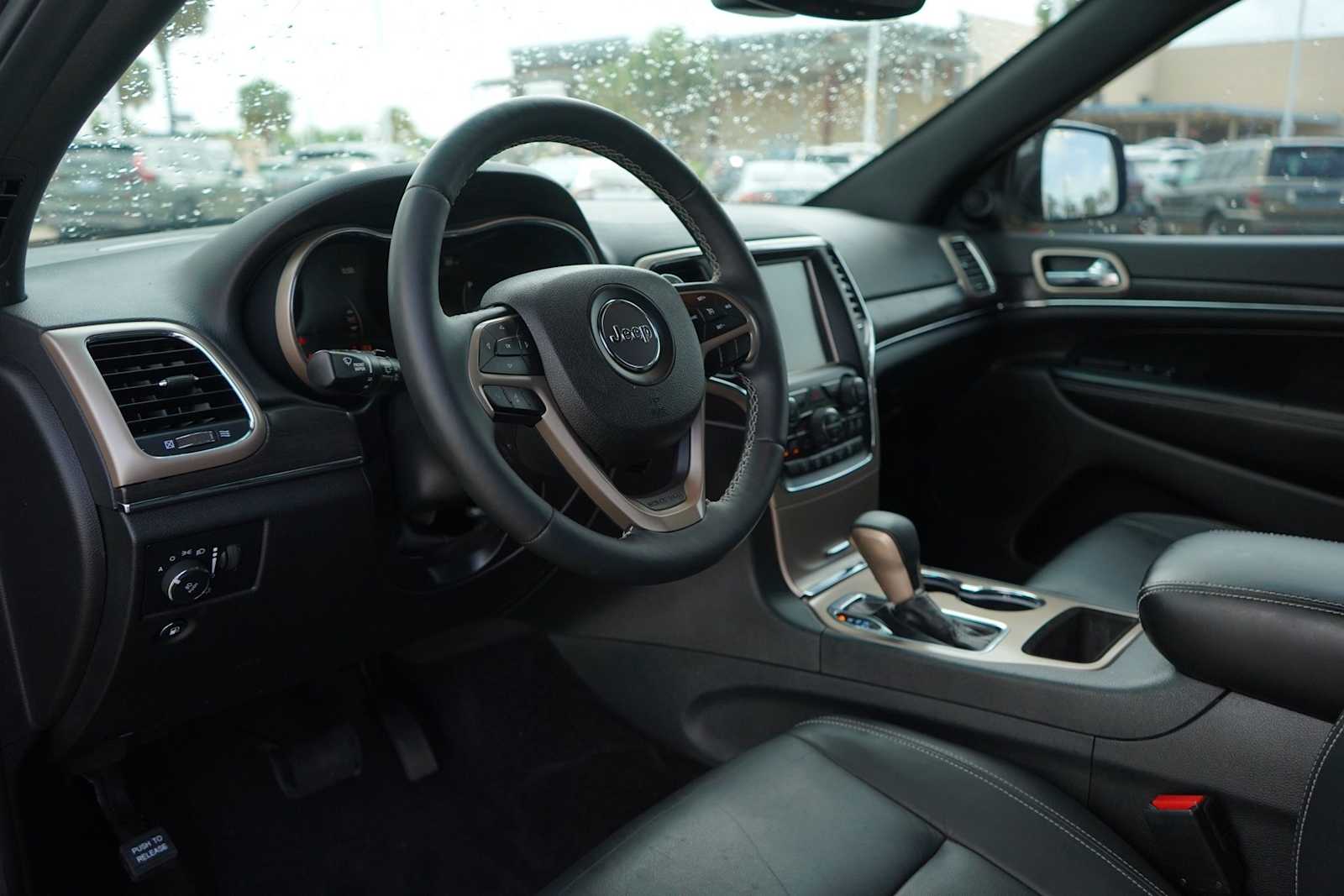 Thumbnail: 2017 Jeep Grand Cherokee - 2