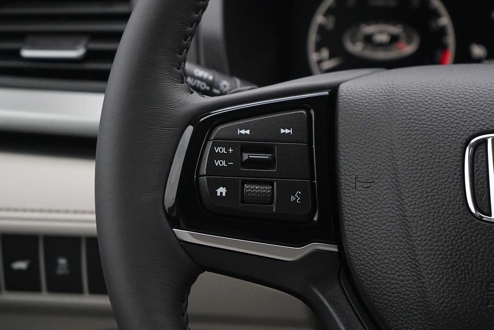 Thumbnail: 2026 Honda Odyssey - 17