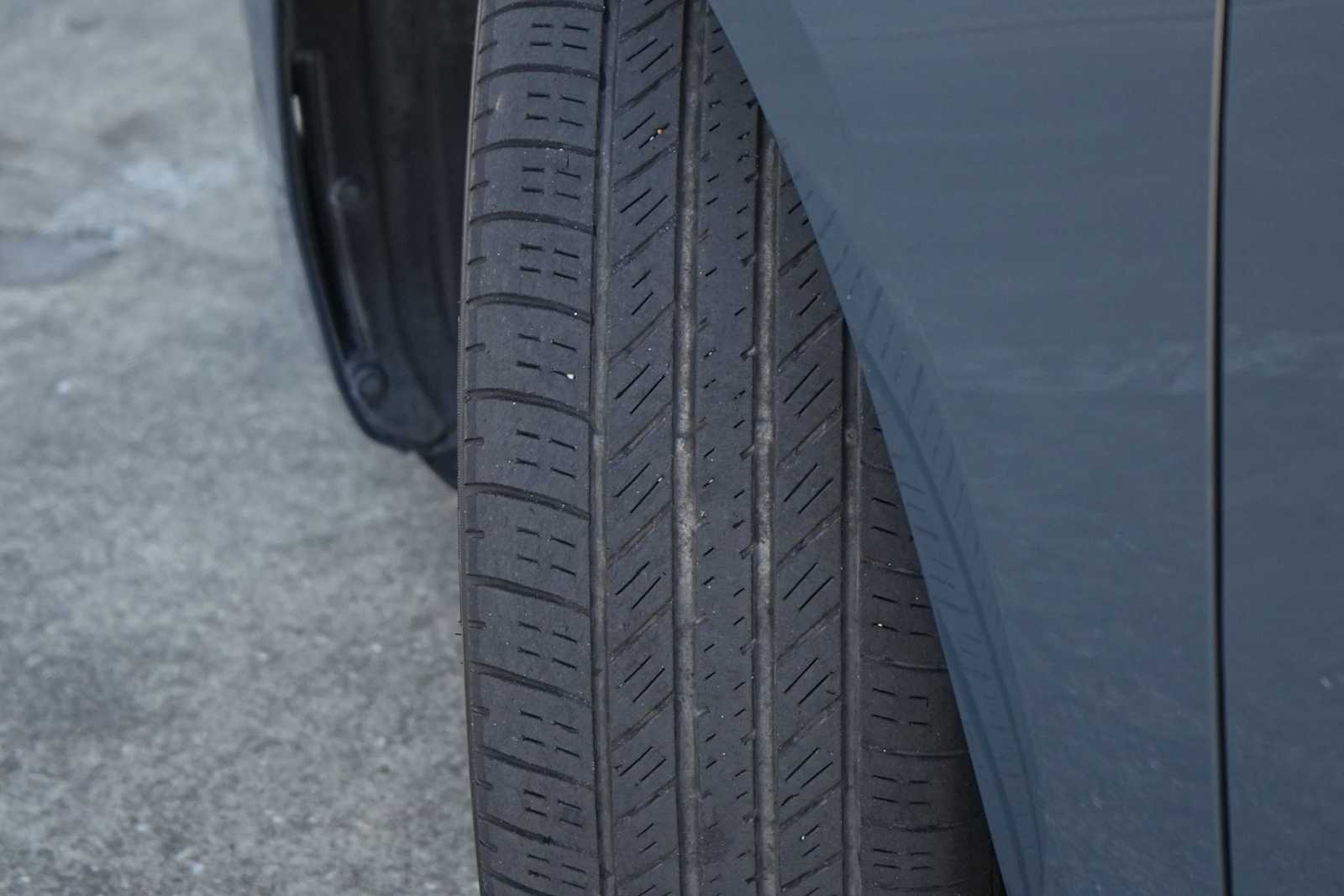 Thumbnail: 2023 Mazda Mazda3 - 29