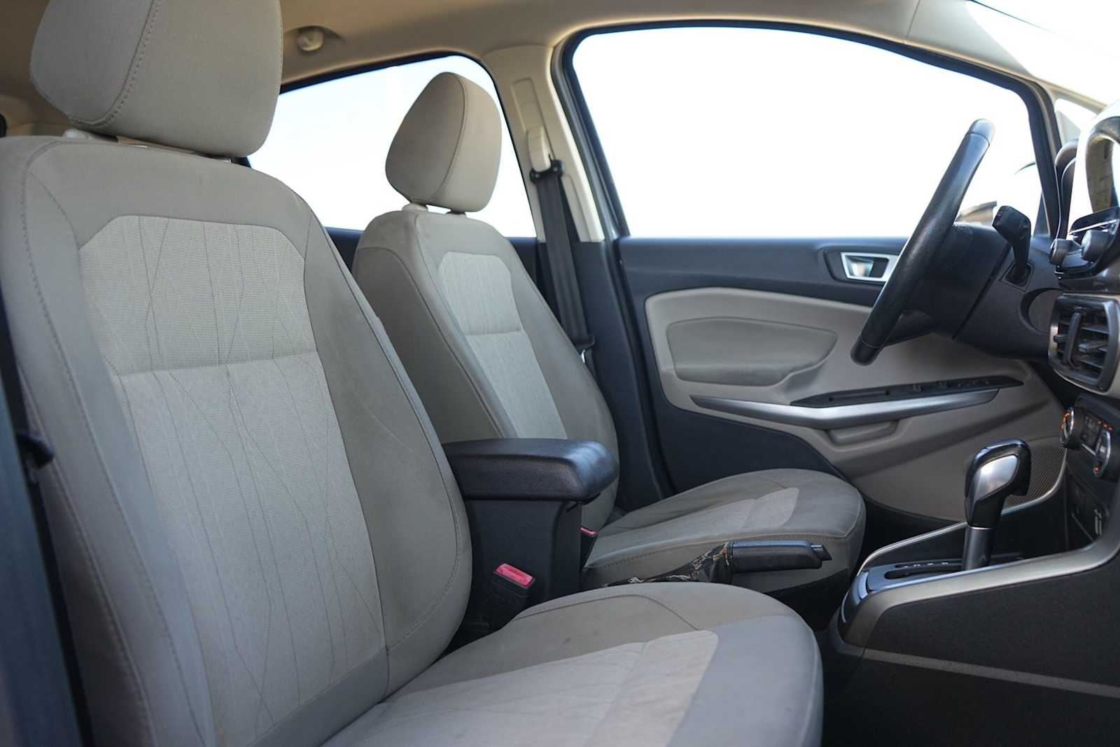 Thumbnail: 2019 Ford EcoSport - 15