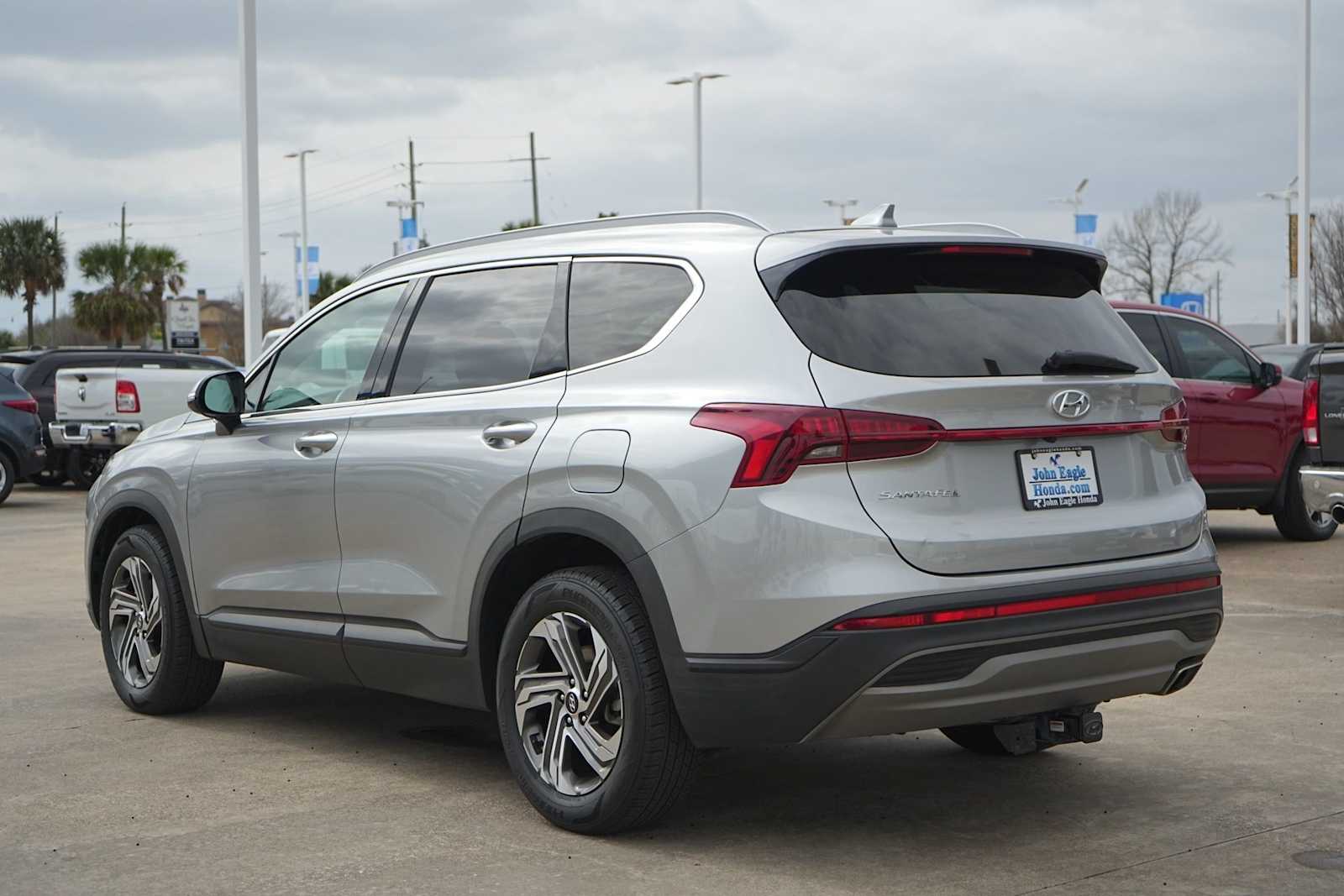 Thumbnail: 2023 Hyundai Santa Fe - 4