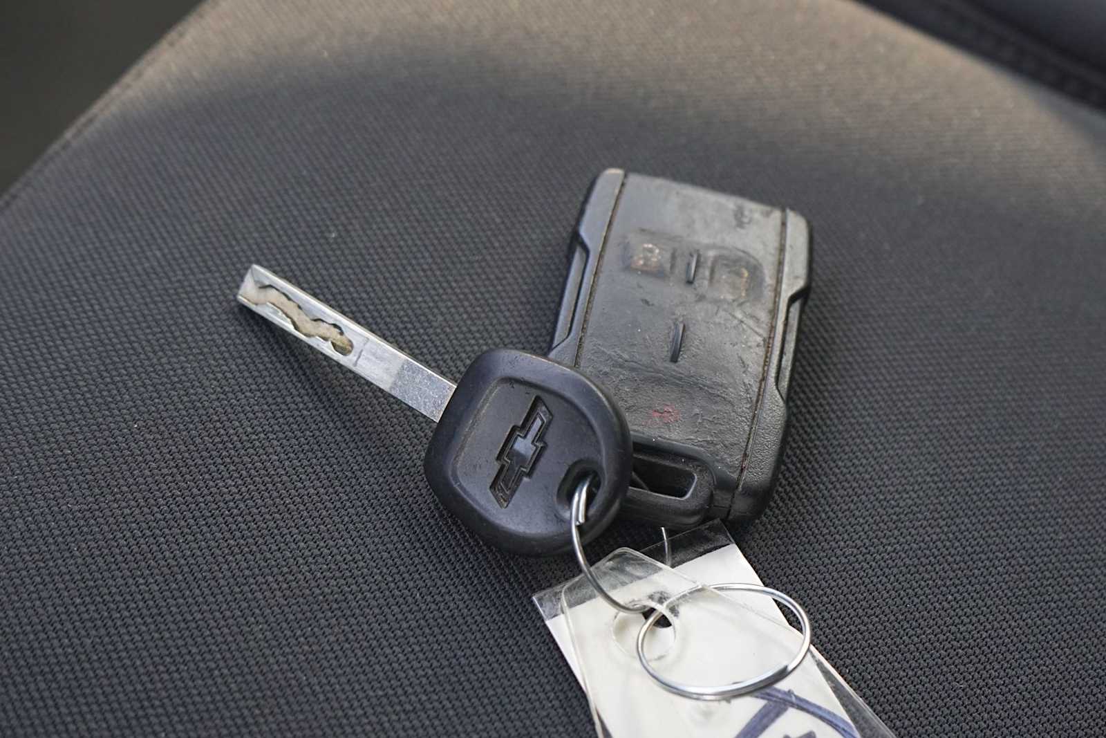 Thumbnail: 2020 Chevrolet Silverado 1500 - 28