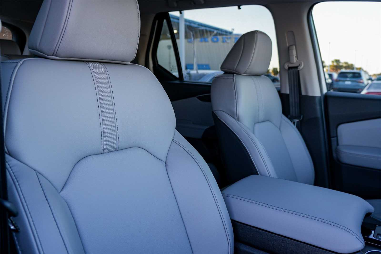 Thumbnail: 2025 Honda Pilot - 14