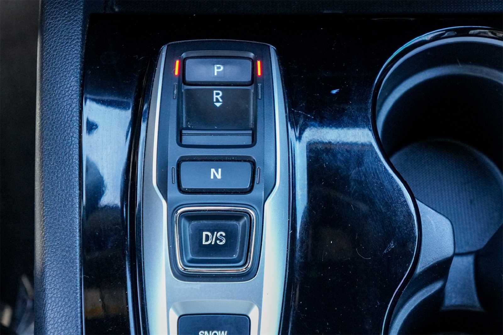 Thumbnail: 2019 Honda Passport - 17