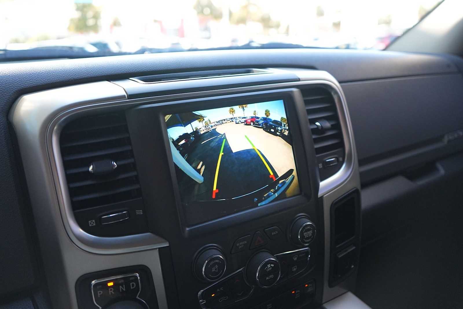 Thumbnail: 2019 RAM 1500 Classic - 22