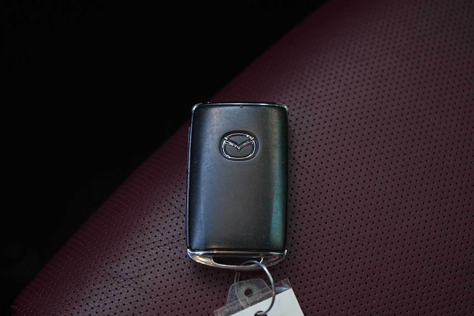 Thumbnail: 2024 Mazda Mazda3 - 28