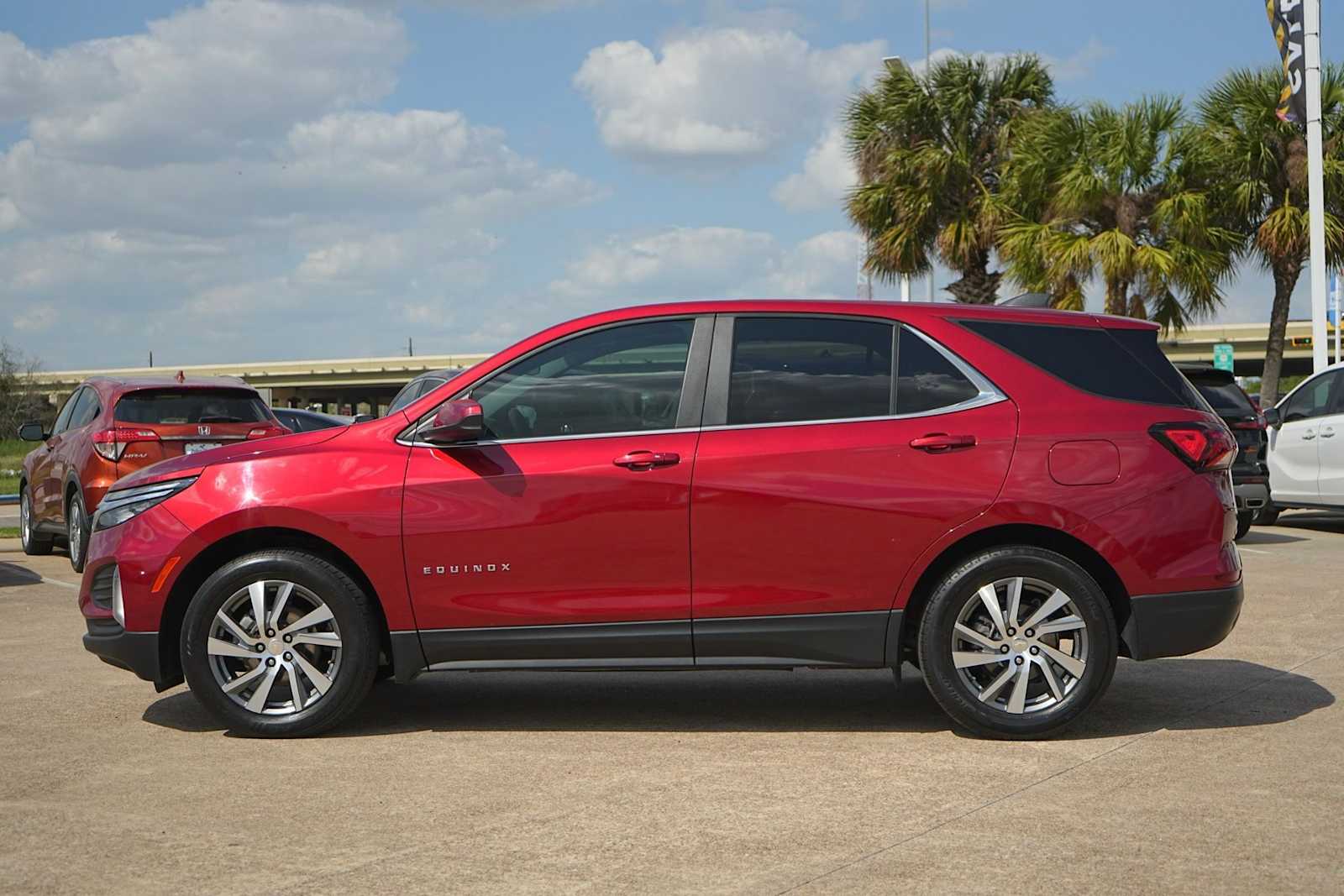 Thumbnail: 2023 Chevrolet Equinox - 3