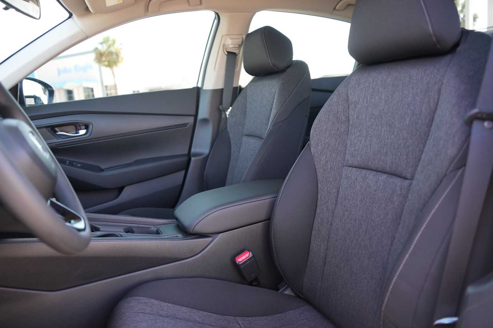 Thumbnail: 2025 Honda Accord - 11