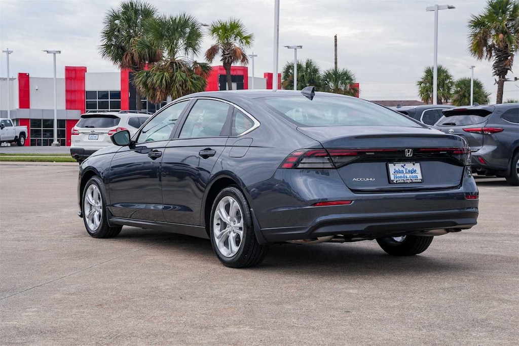 Used 2025 Honda Accord LX Sedan
