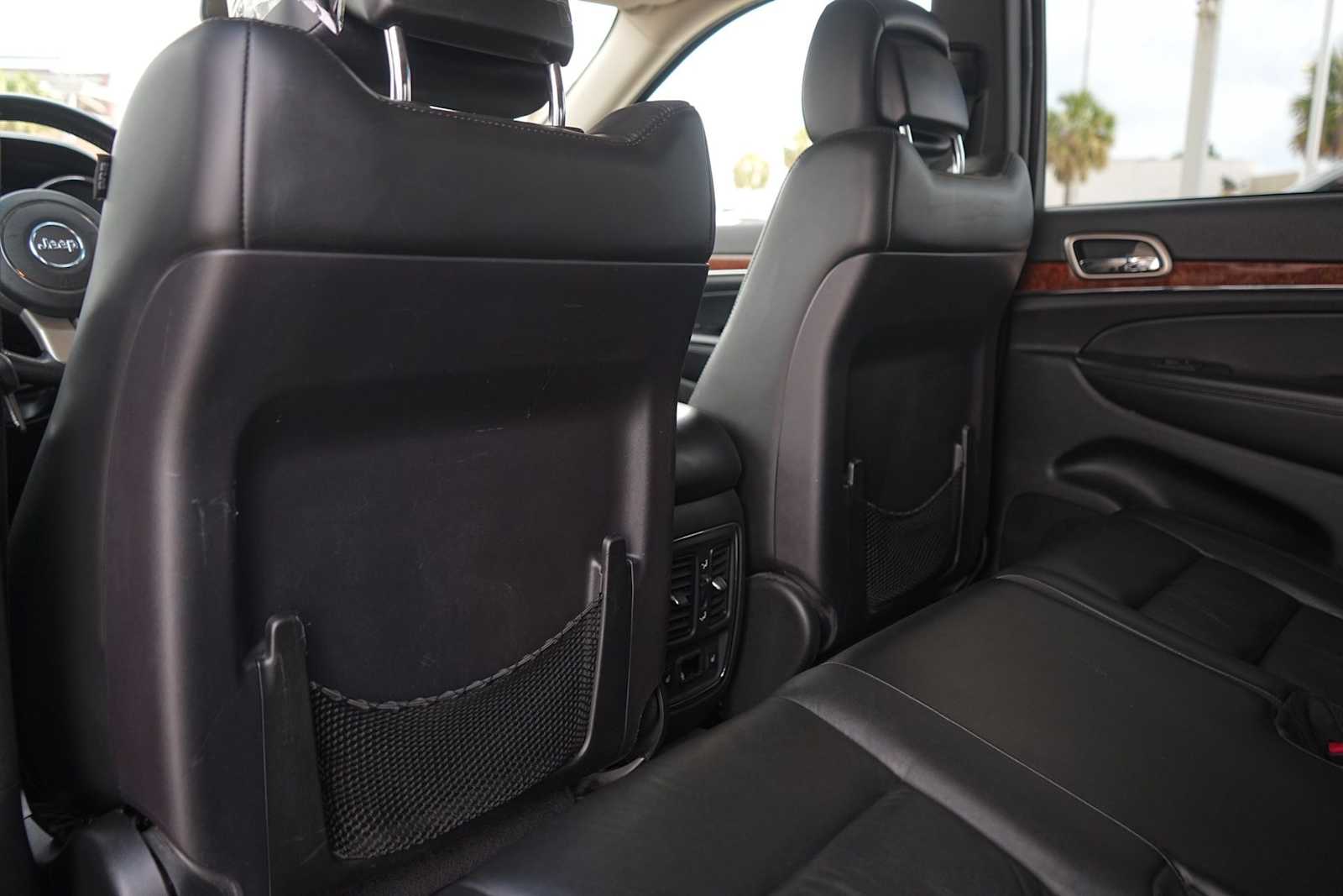 Thumbnail: 2013 Jeep Grand Cherokee - 13