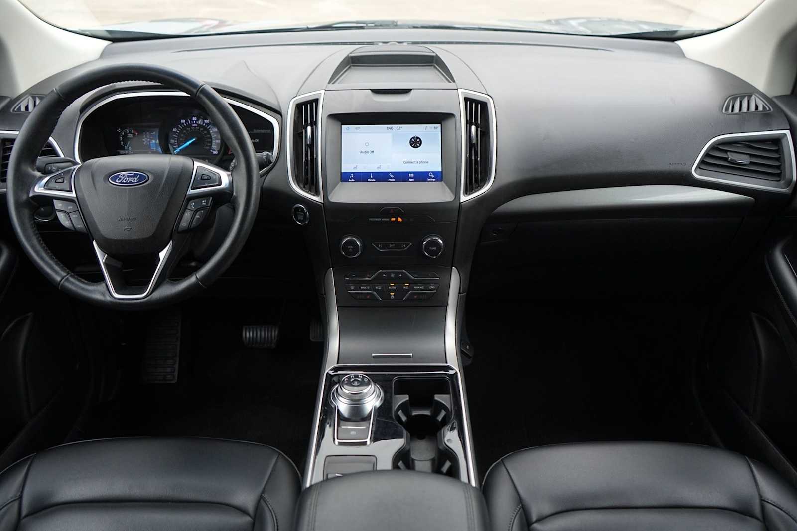 Thumbnail: 2020 Ford Edge - 10