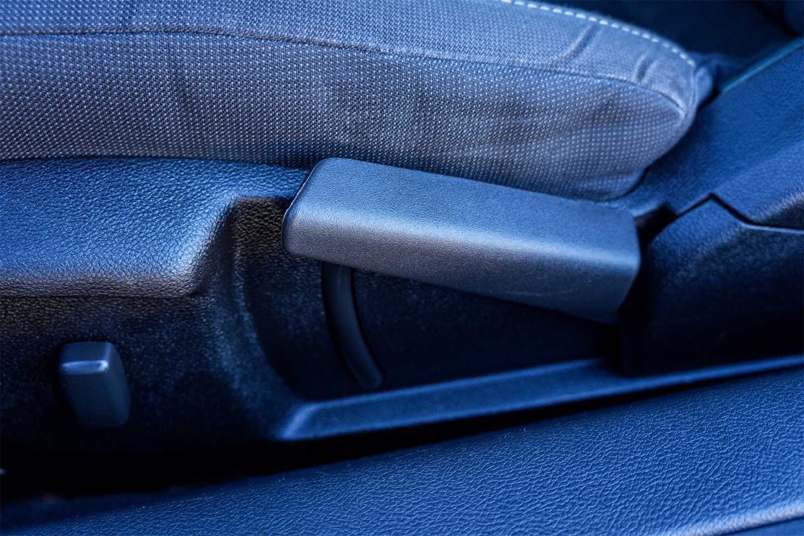 Thumbnail: 2015 Chevrolet Camaro - 21