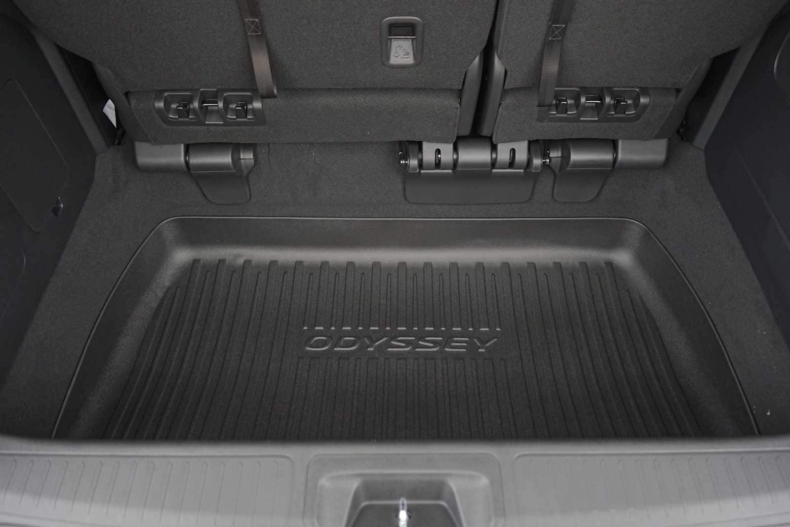 Thumbnail: 2026 Honda Odyssey - 19