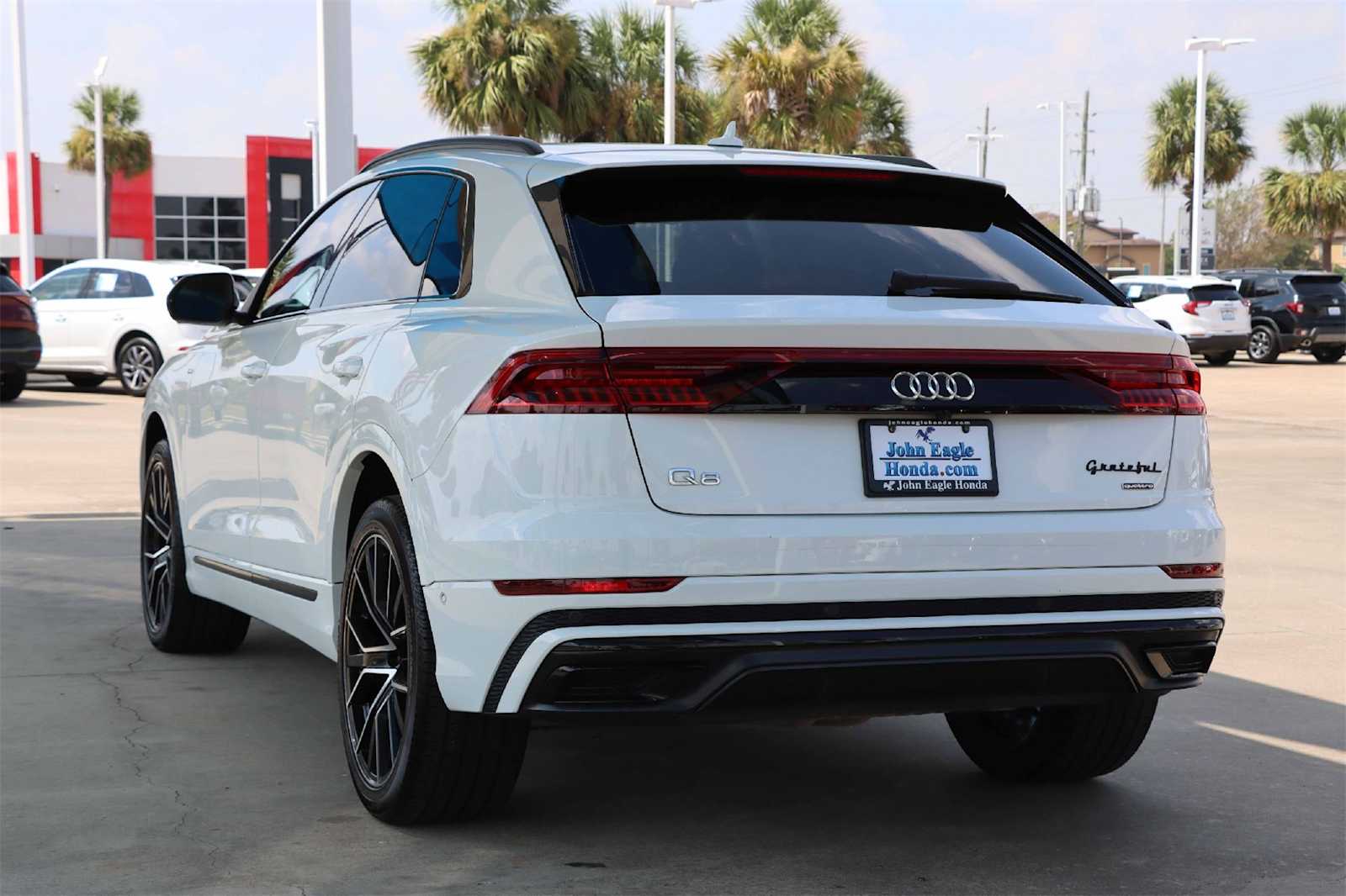 Thumbnail: 2021 Audi Q8 - 4