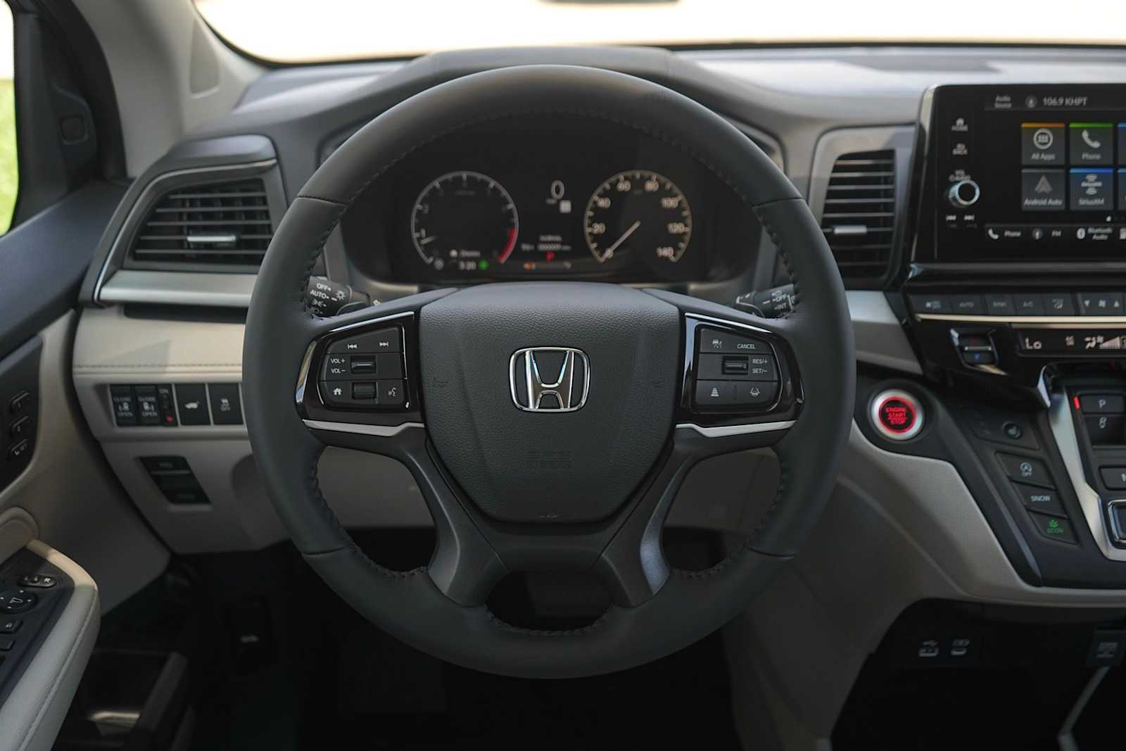 Thumbnail: 2026 Honda Odyssey - 15