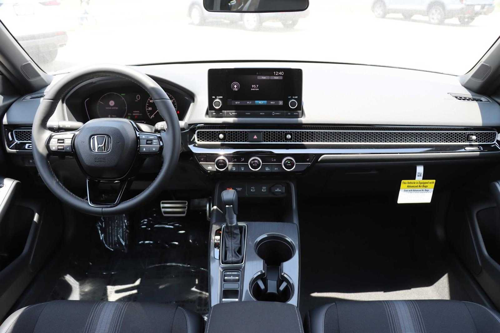 2025 Honda Civic Sport 9
