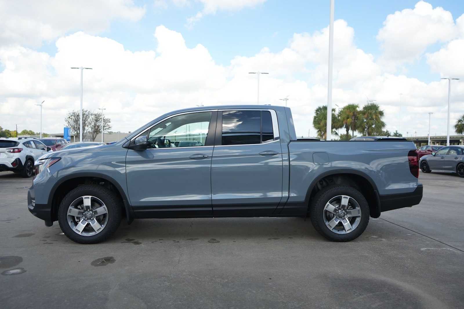 Thumbnail: 2026 Honda Ridgeline - 3