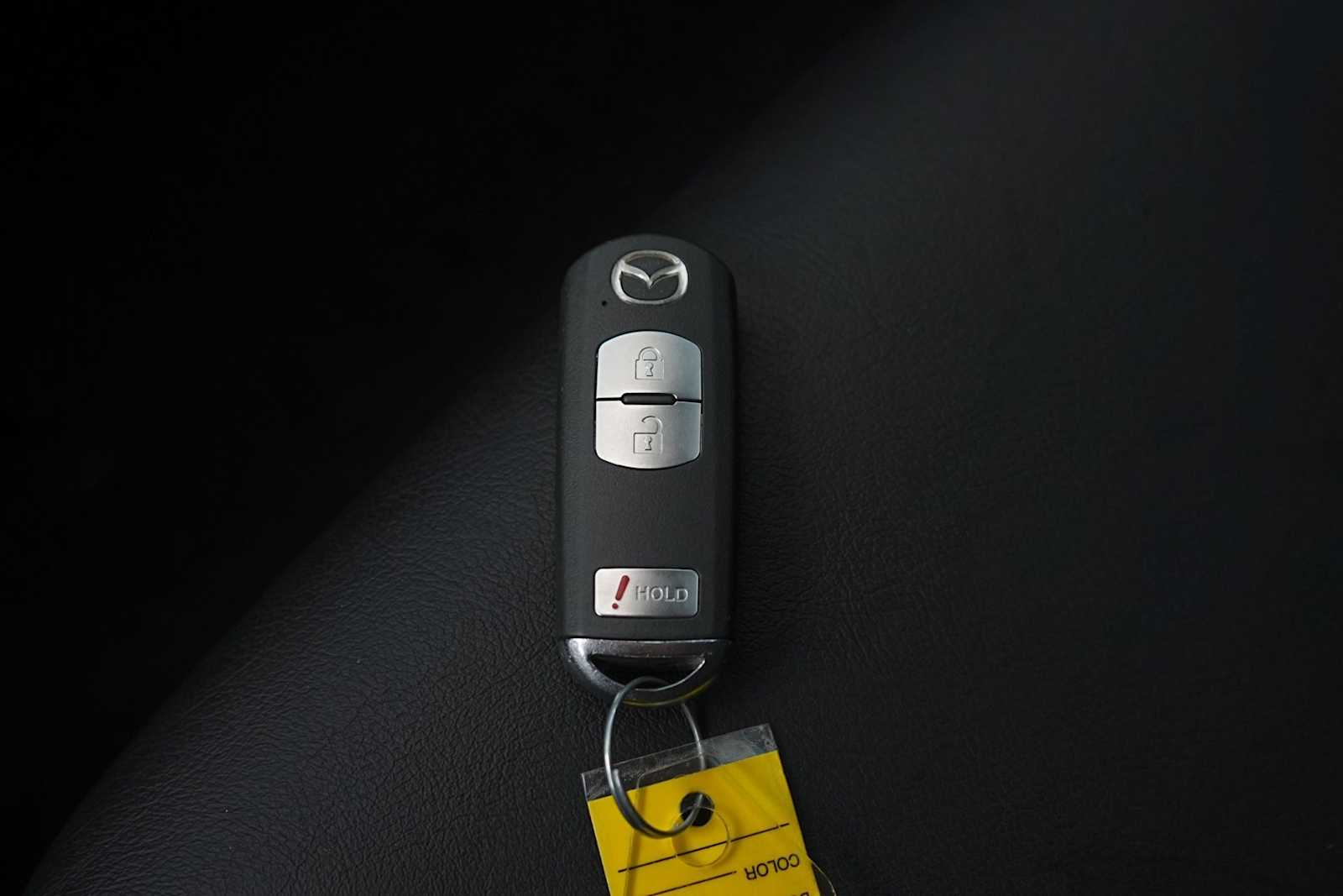 Thumbnail: 2012 Mazda Mazda3 - 28