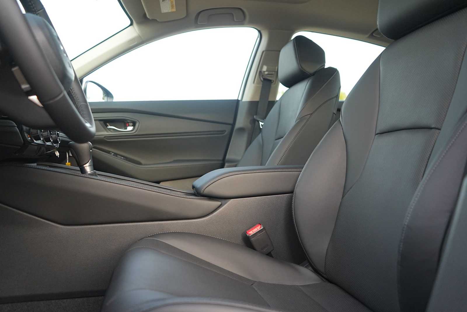 Thumbnail: 2025 Honda Accord - 11