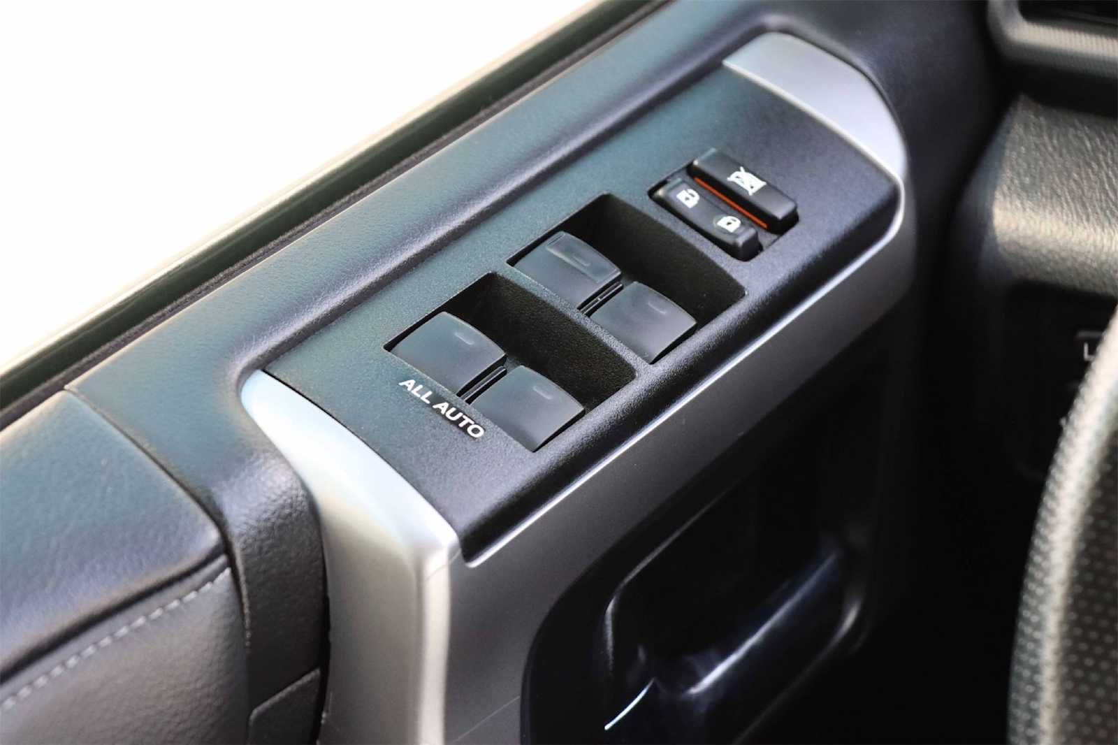 Thumbnail: 2024 Toyota 4Runner - 20