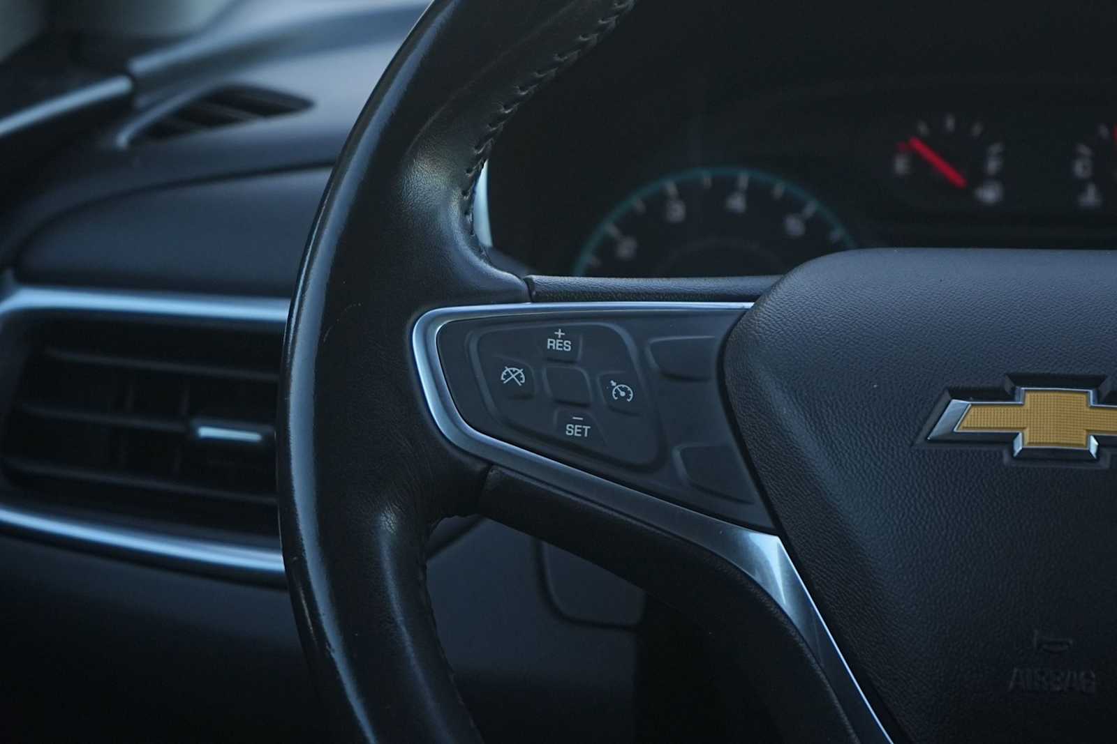 Thumbnail: 2018 Chevrolet Equinox - 17