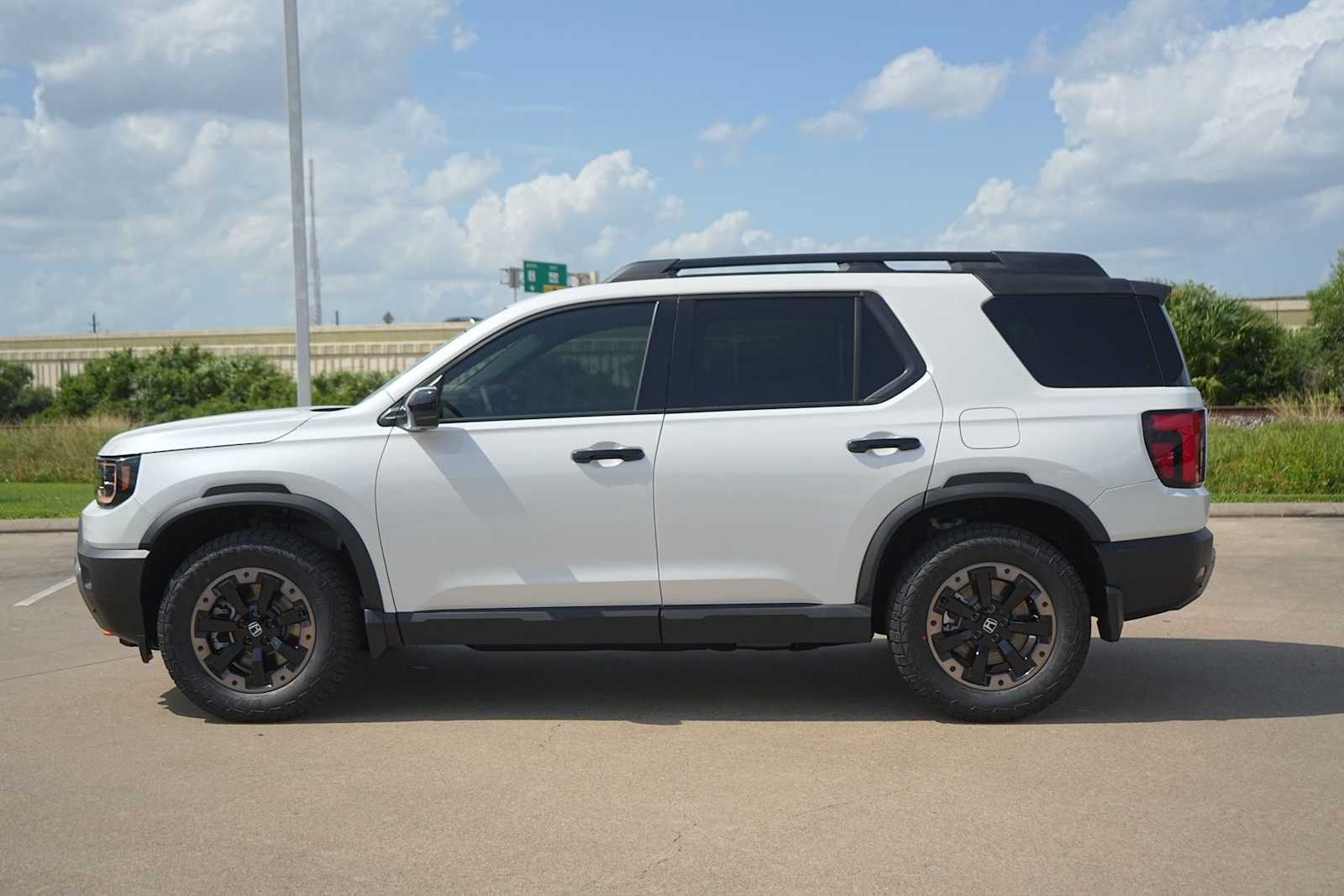 Thumbnail: 2026 Honda Passport - 3