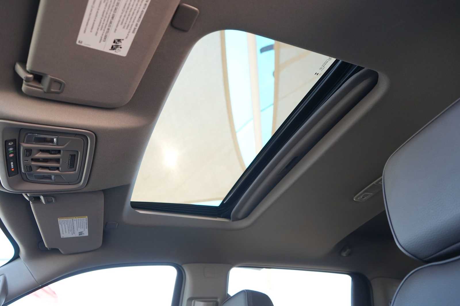 Thumbnail: 2024 GMC Sierra 1500 - 25