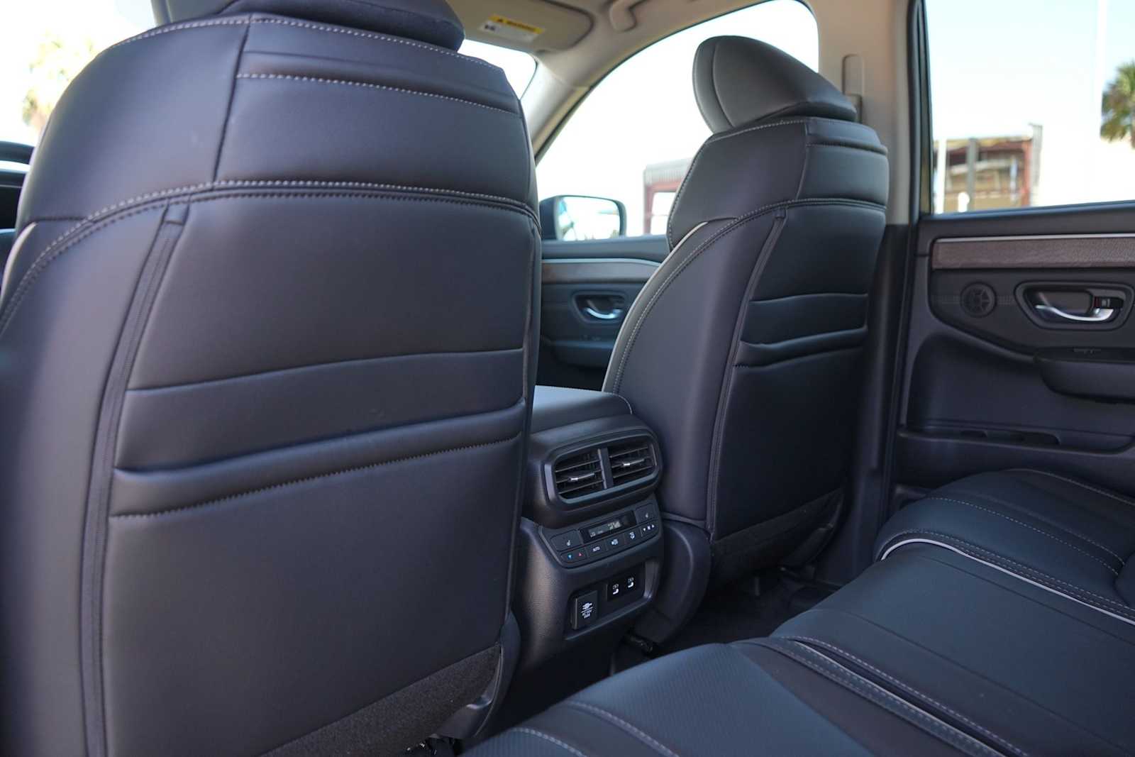 Thumbnail: 2026 Honda Pilot - 13