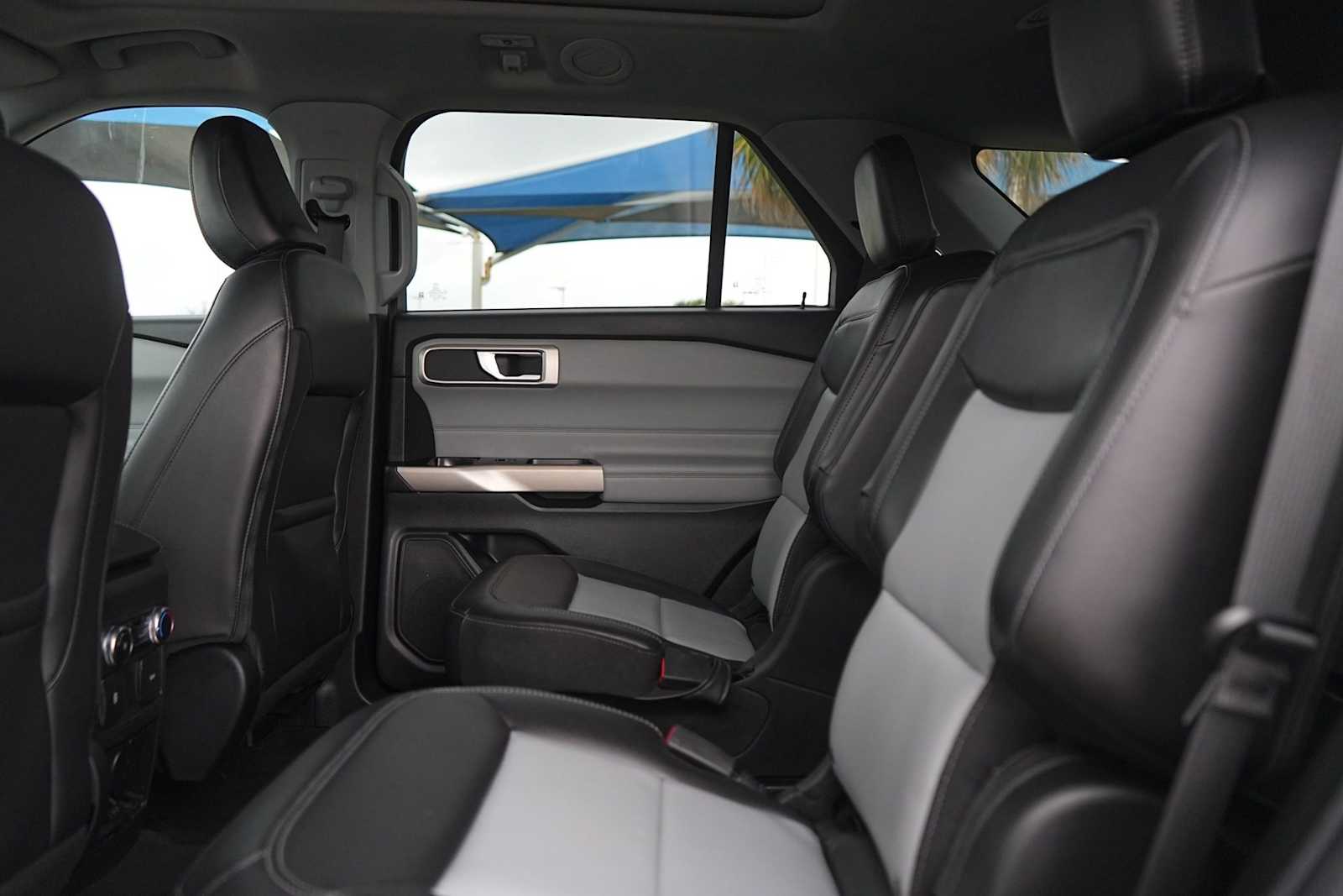 Thumbnail: 2023 Ford Explorer - 14