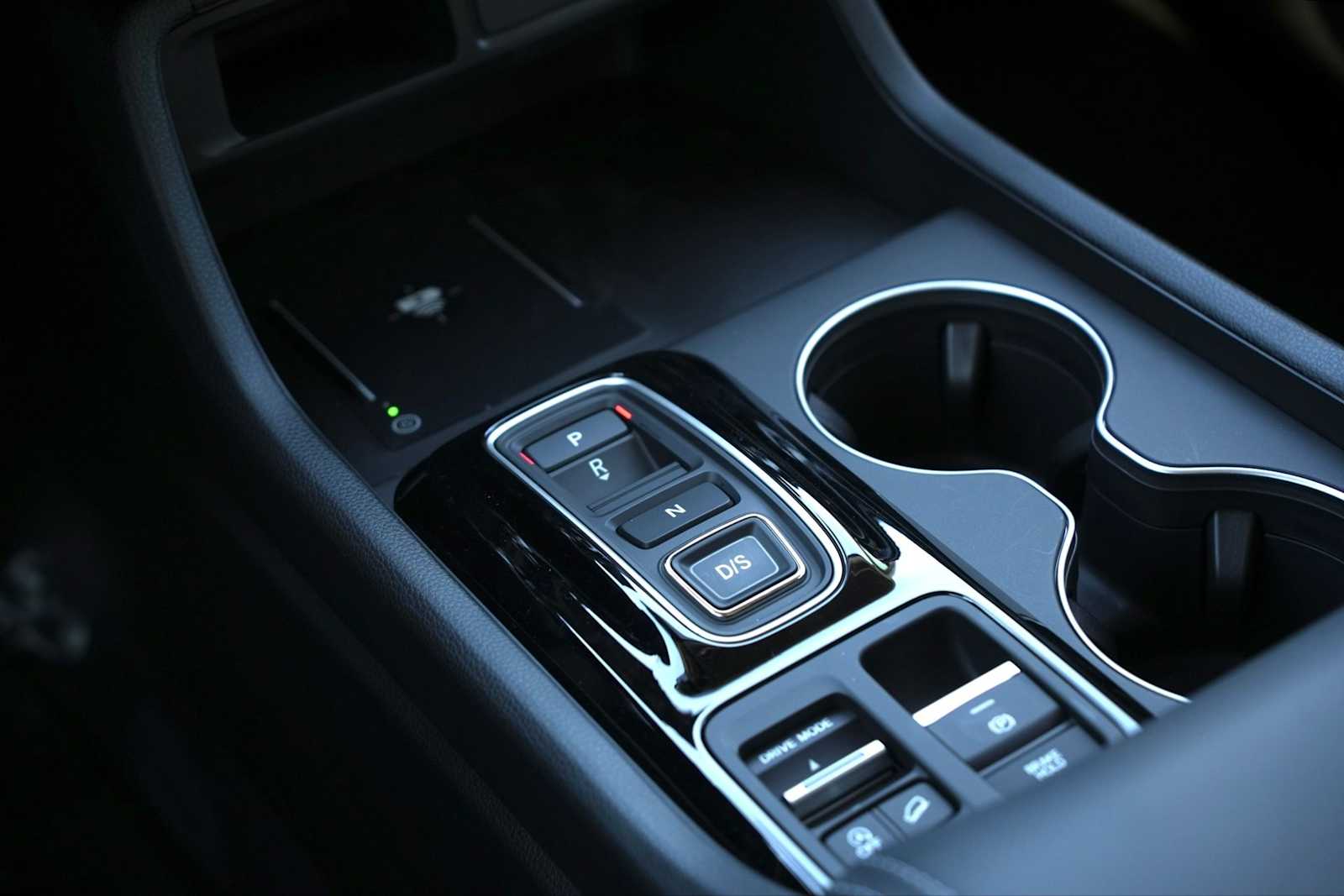 Thumbnail: 2025 Honda Pilot - 17