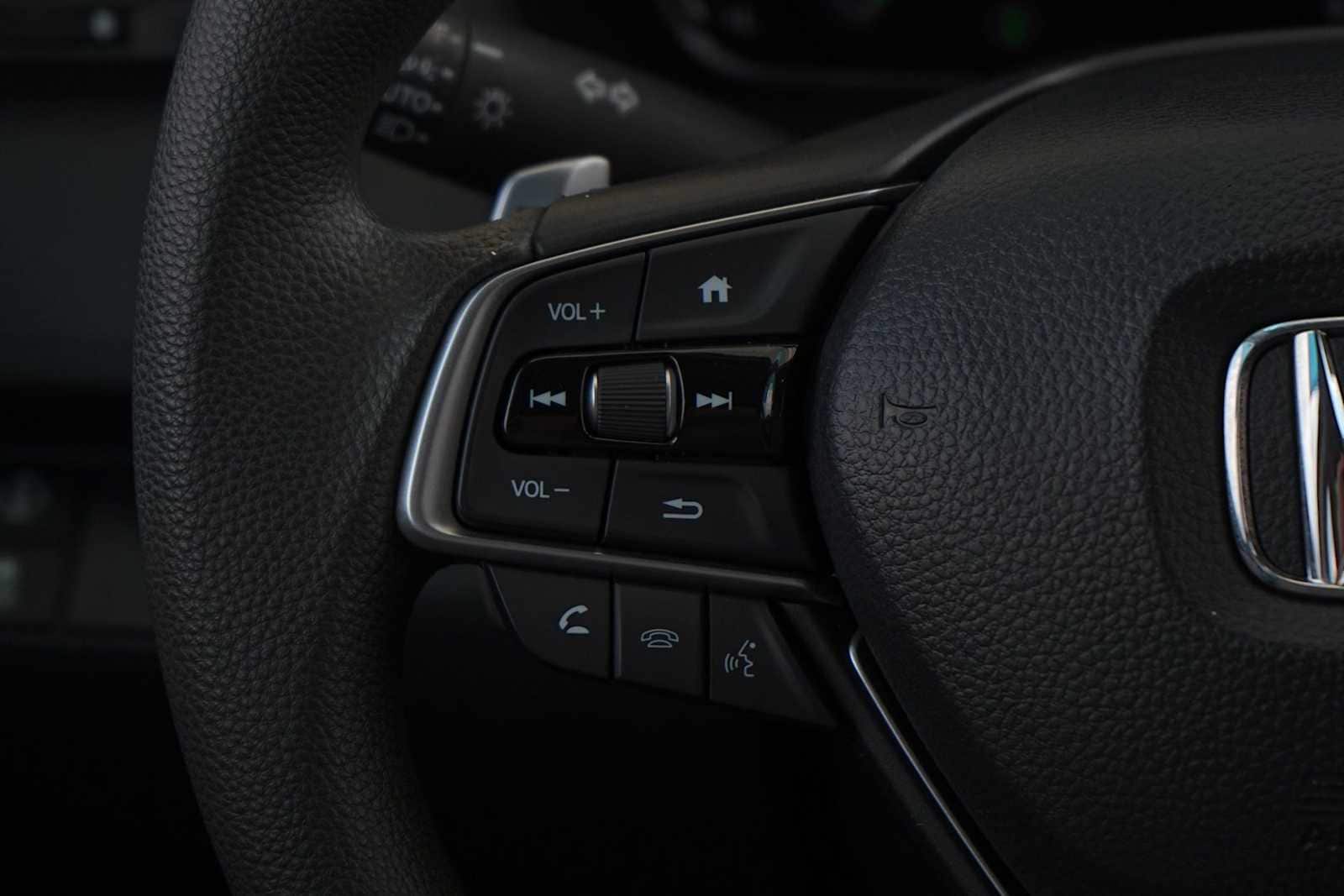 Thumbnail: 2021 Honda Insight - 16