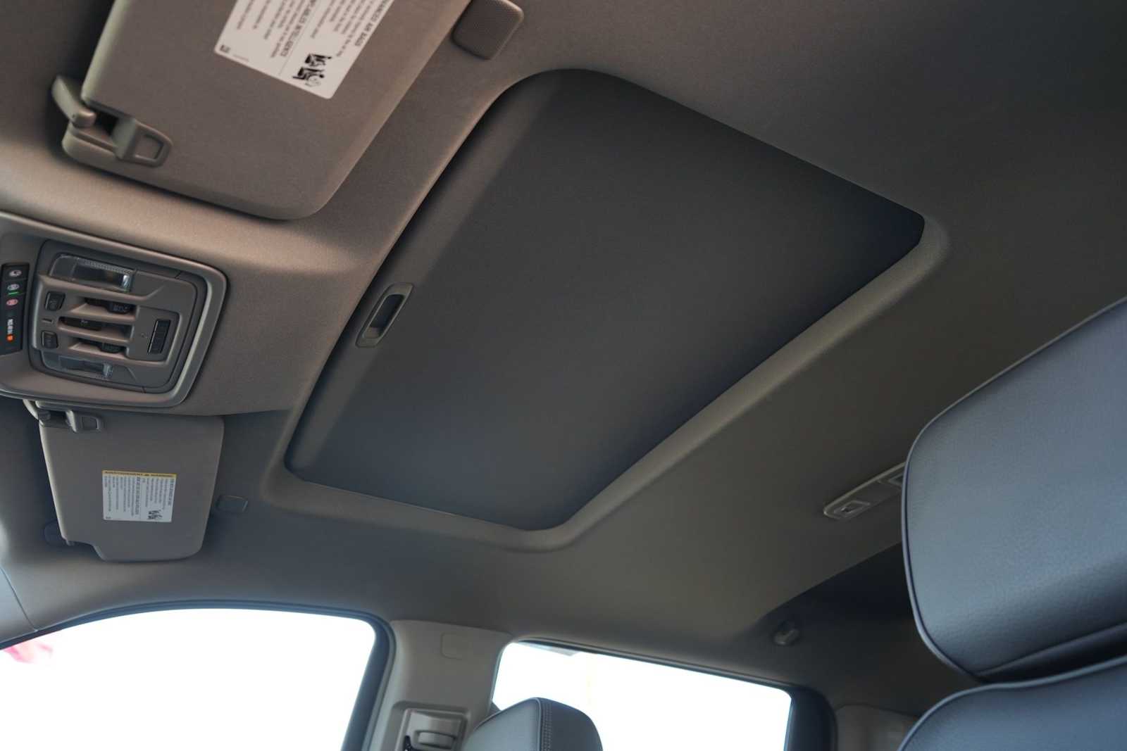 Thumbnail: 2024 GMC Sierra 1500 - 24