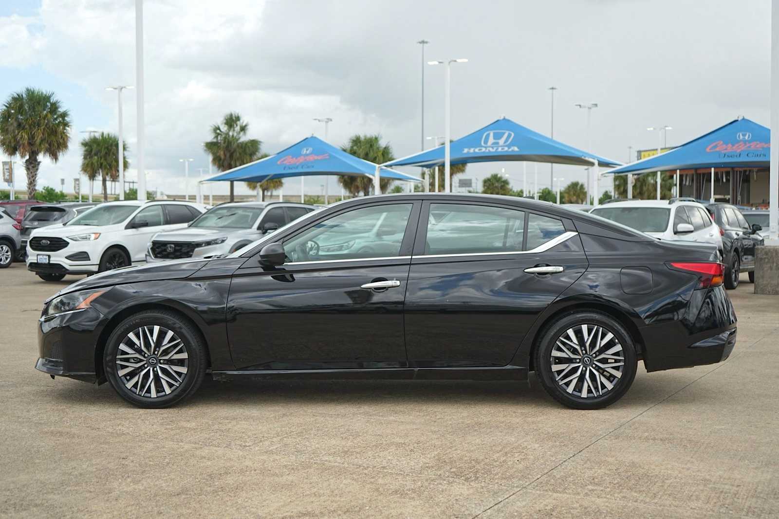 Thumbnail: 2025 Nissan Altima - 2